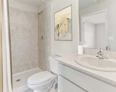 6026 Pecan Circle - Photo Thumbnail 12