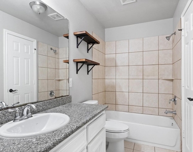 3121 County Road 81 - Photo Thumbnail 6