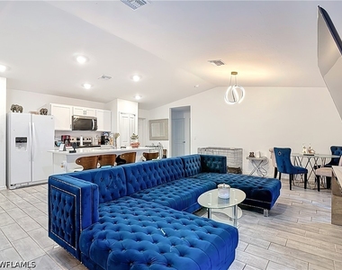 4102 4th Street Sw - Photo Thumbnail 1
