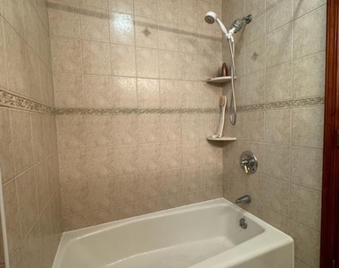 221-223 Patterson - Photo Thumbnail 11