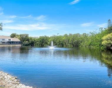 823 Meadowland Drive - Photo Thumbnail 15