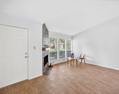 5000 Milwee Street - Photo Thumbnail 7