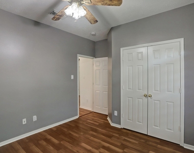 10314 Lyndon Meadows Dr - Photo Thumbnail 31