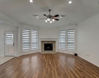 10314 Lyndon Meadows Dr - Photo Thumbnail 9