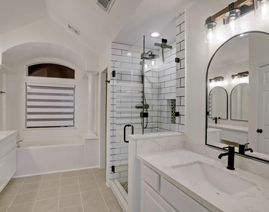 10314 Lyndon Meadows Dr - Photo Thumbnail 24