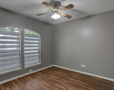 10314 Lyndon Meadows Dr - Photo Thumbnail 29