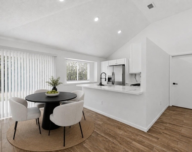11522 Highland Meadow Drive - Photo Thumbnail 3