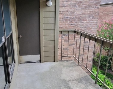 10053 Westpark Drive - Photo Thumbnail 19