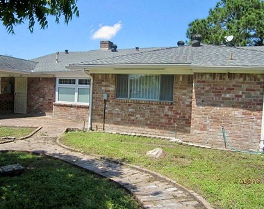 12615 Shannon Hills Drive - Photo Thumbnail 35