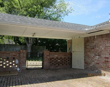 12615 Shannon Hills Drive - Photo Thumbnail 5