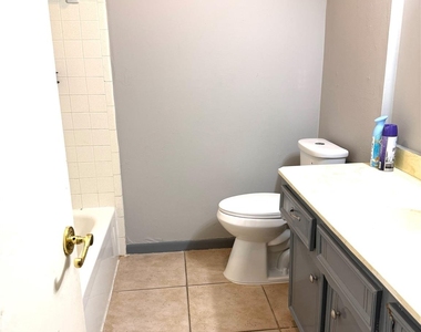 12615 Shannon Hills Drive - Photo Thumbnail 28
