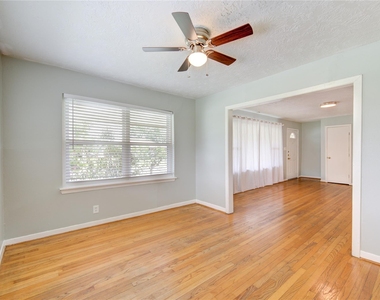 5025 Hazelton Street - Photo Thumbnail 5