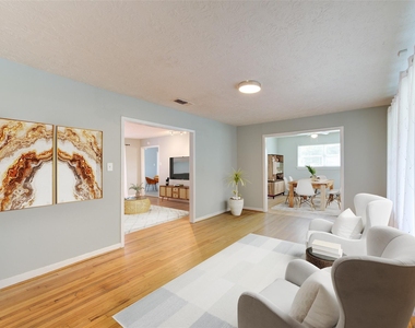 5025 Hazelton Street - Photo Thumbnail 2