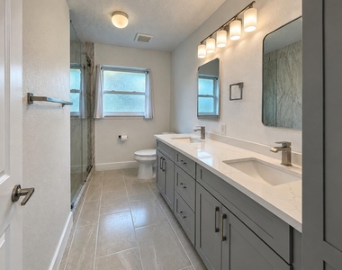5025 Hazelton Street - Photo Thumbnail 14