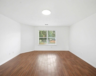 22907 Squirrel Tree Street - Photo Thumbnail 25