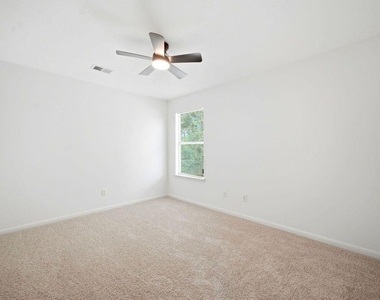 22907 Squirrel Tree Street - Photo Thumbnail 30