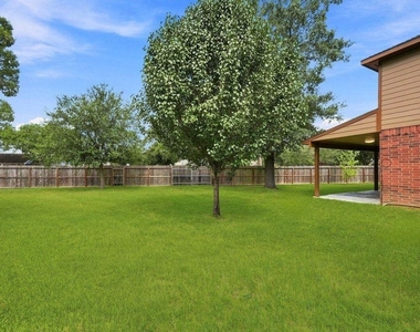 22907 Squirrel Tree Street - Photo Thumbnail 40