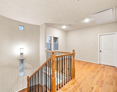 1333 W 21st Street - Photo Thumbnail 27
