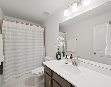 24531 Greeley Lake Drive - Photo Thumbnail 32