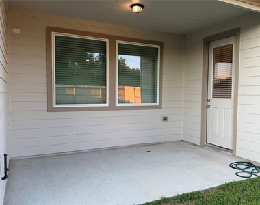 32011 Sweet Pea Meadows Drive - Photo Thumbnail 30