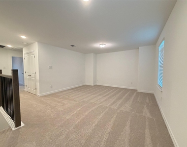 32011 Sweet Pea Meadows Drive - Photo Thumbnail 20