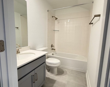 32011 Sweet Pea Meadows Drive - Photo Thumbnail 22