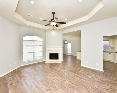 18 Barn Lantern Place - Photo Thumbnail 10