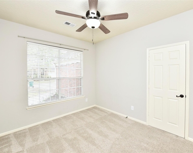 18 Barn Lantern Place - Photo Thumbnail 38