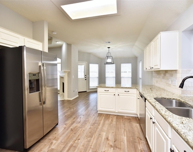 18 Barn Lantern Place - Photo Thumbnail 17