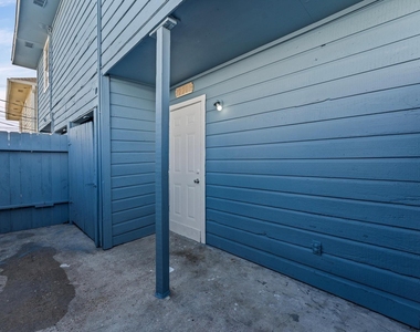 12208 Ormandy Street - Photo Thumbnail 26