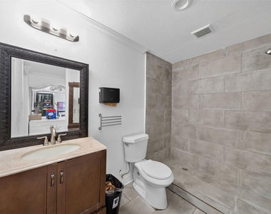 2213 Ellis Drive - Photo Thumbnail 24
