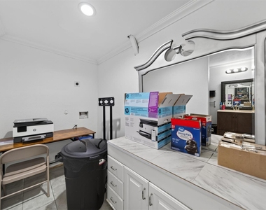2213 Ellis Drive - Photo Thumbnail 23