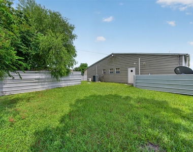 2213 Ellis Drive - Photo Thumbnail 28