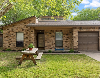 13 Columbella Street - Photo Thumbnail 1