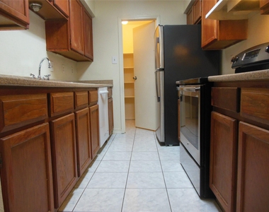 6500 Sands Point Drive - Photo Thumbnail 3