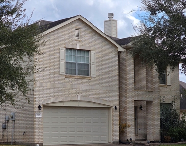 2715 Riverhollow Lane - Photo Thumbnail 1