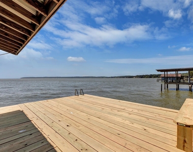 354 Edgewater Way - Photo Thumbnail 2