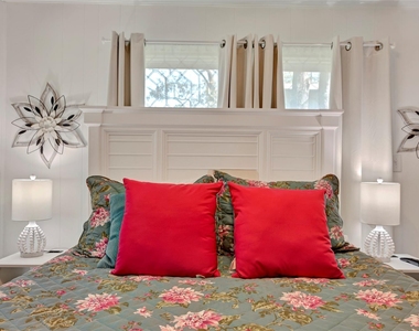 354 Edgewater Way - Photo Thumbnail 24