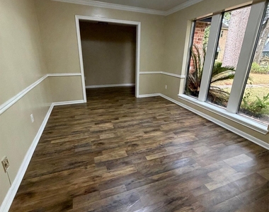 5106 Wightman Court - Photo Thumbnail 6