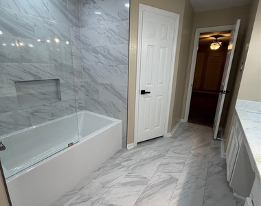 5106 Wightman Court - Photo Thumbnail 12