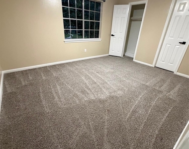 5106 Wightman Court - Photo Thumbnail 16