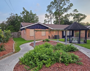8918 Mobud Drive - Photo Thumbnail 21