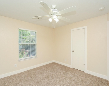 1505 Nichole Woods Drive - Photo Thumbnail 15