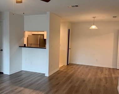 2800 Jeanetta Street - Photo Thumbnail 6