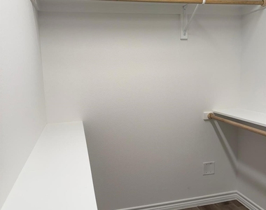 2800 Jeanetta Street - Photo Thumbnail 26