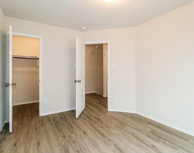 2856 Briggs Drive - Photo Thumbnail 8