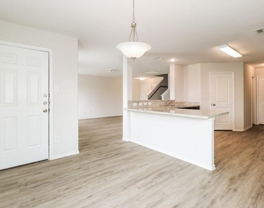 2856 Briggs Drive - Photo Thumbnail 5