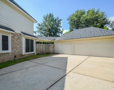 910 Chinni Court - Photo Thumbnail 25