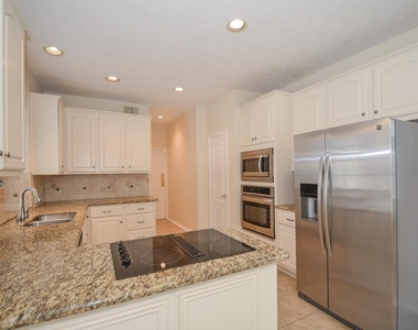 910 Chinni Court - Photo Thumbnail 12