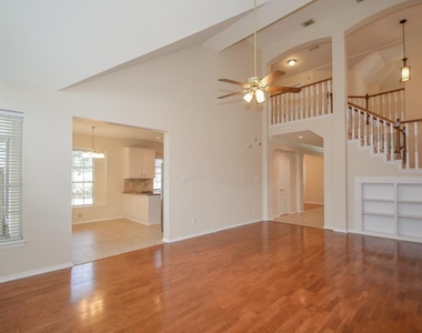910 Chinni Court - Photo Thumbnail 9